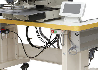 China 360D Hi Speed Lockstitch Sewing Machine Needle Feed With 250 * 160mm Scope supplier